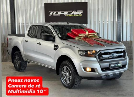 FORD RANGER 2.2 XLS 4X4 CD 16V DIESEL 4P AUTOMÁTICO FORD RANGER 2.2 XLS 4X4 CD 16V DIESEL 4P AUTOMÁTICO